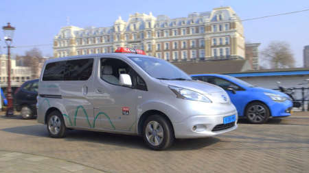 Nissan Elektro-Taxi Amsterdam