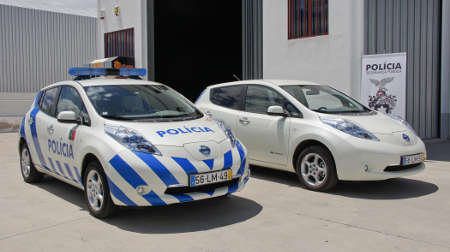Nissan Leaf Policia