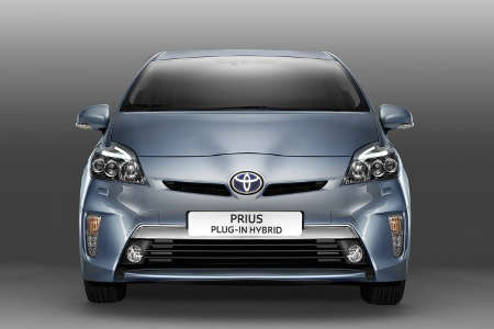 Toyota Prius PHV