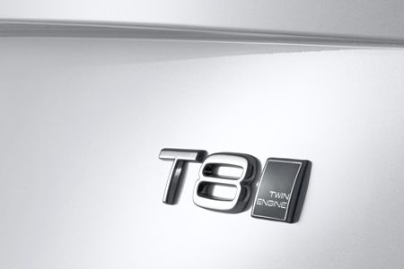Volvo XC90 T8 2015