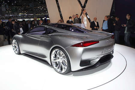 Infiniti EMERG-E